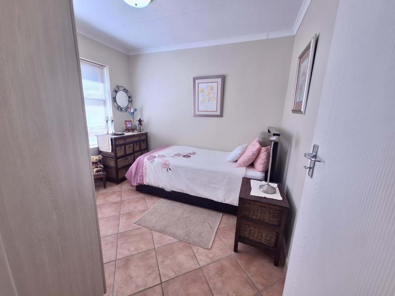 4 Bedroom Property for Sale in Island View Western Cape